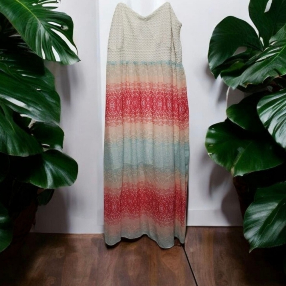 Rue21 Long Dress White Top Multi-Colored Bottom size 3X